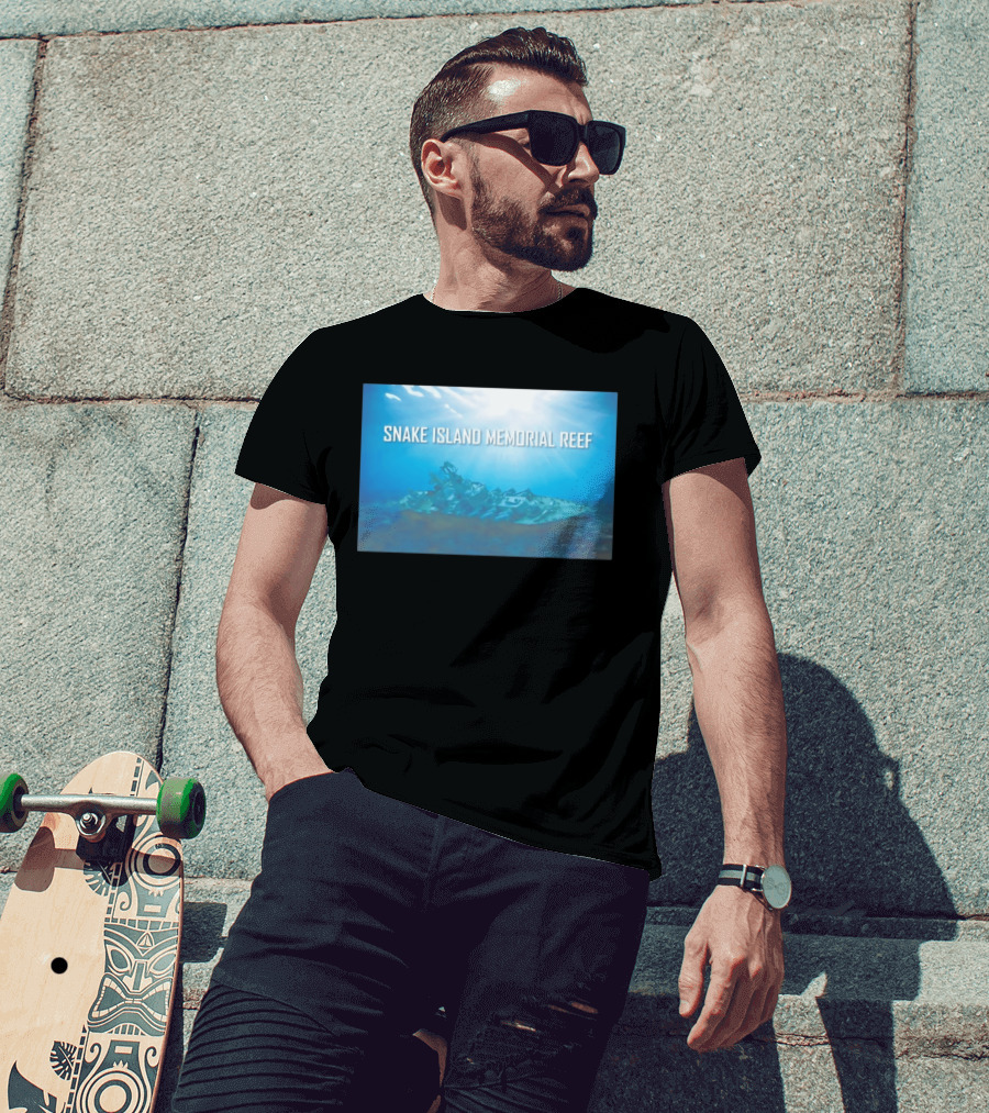 Snake Island Memorial Reef Submerged Ship Ocean Scene T-Shirt