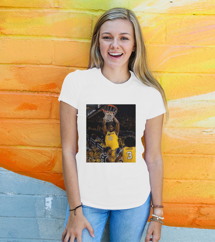 Morez Johnson Jr. Dunk Michigan Vs Carr Cadeau Basketball Moment T-Shirt
