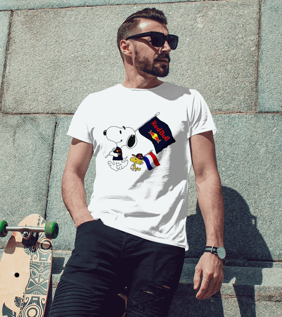Snoopy Woodstock Red Bull Racing F1 Flag Peanuts Character Collaboration T-Shirt