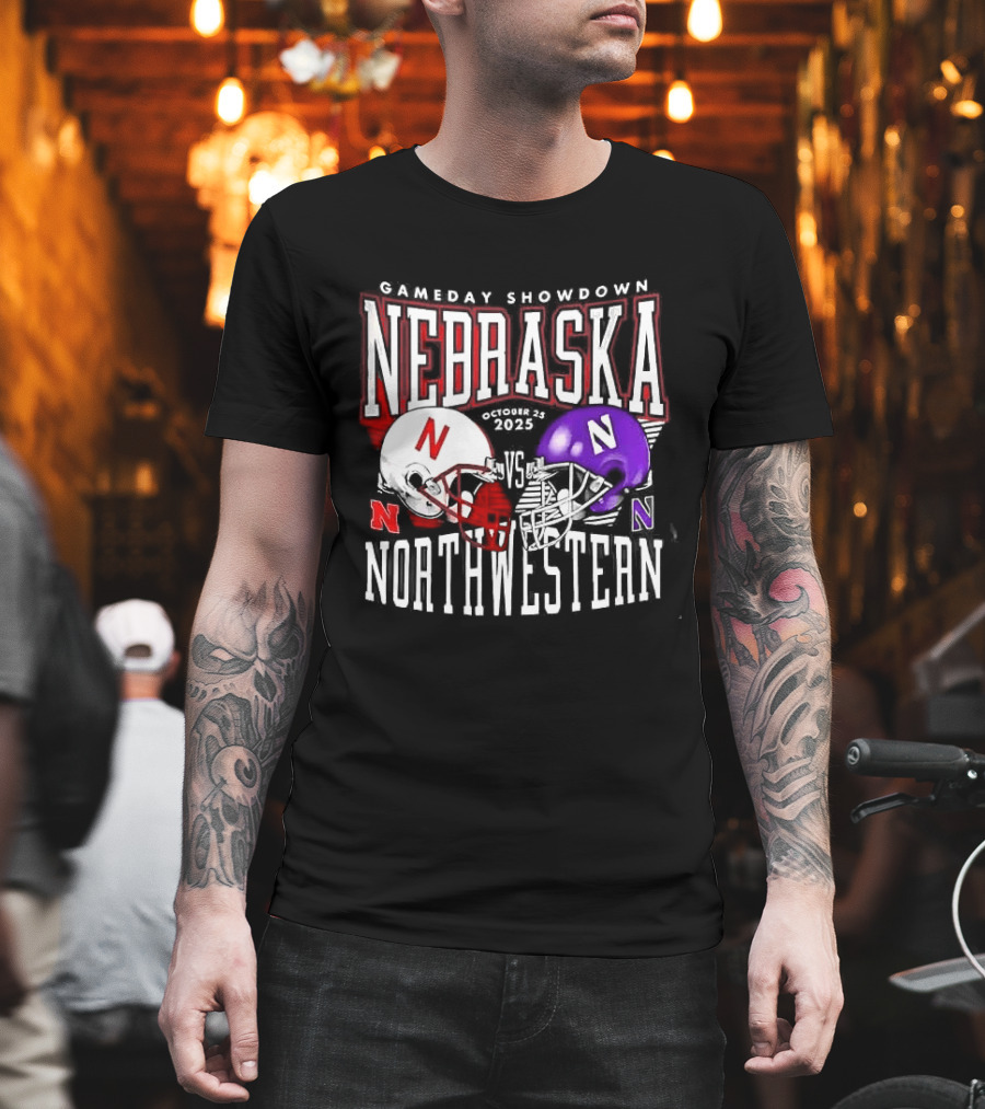 Nebraska Cornhuskers Northwestern Wildcats Gameday Showdown 2025 Helmet Matchup T-Shirt