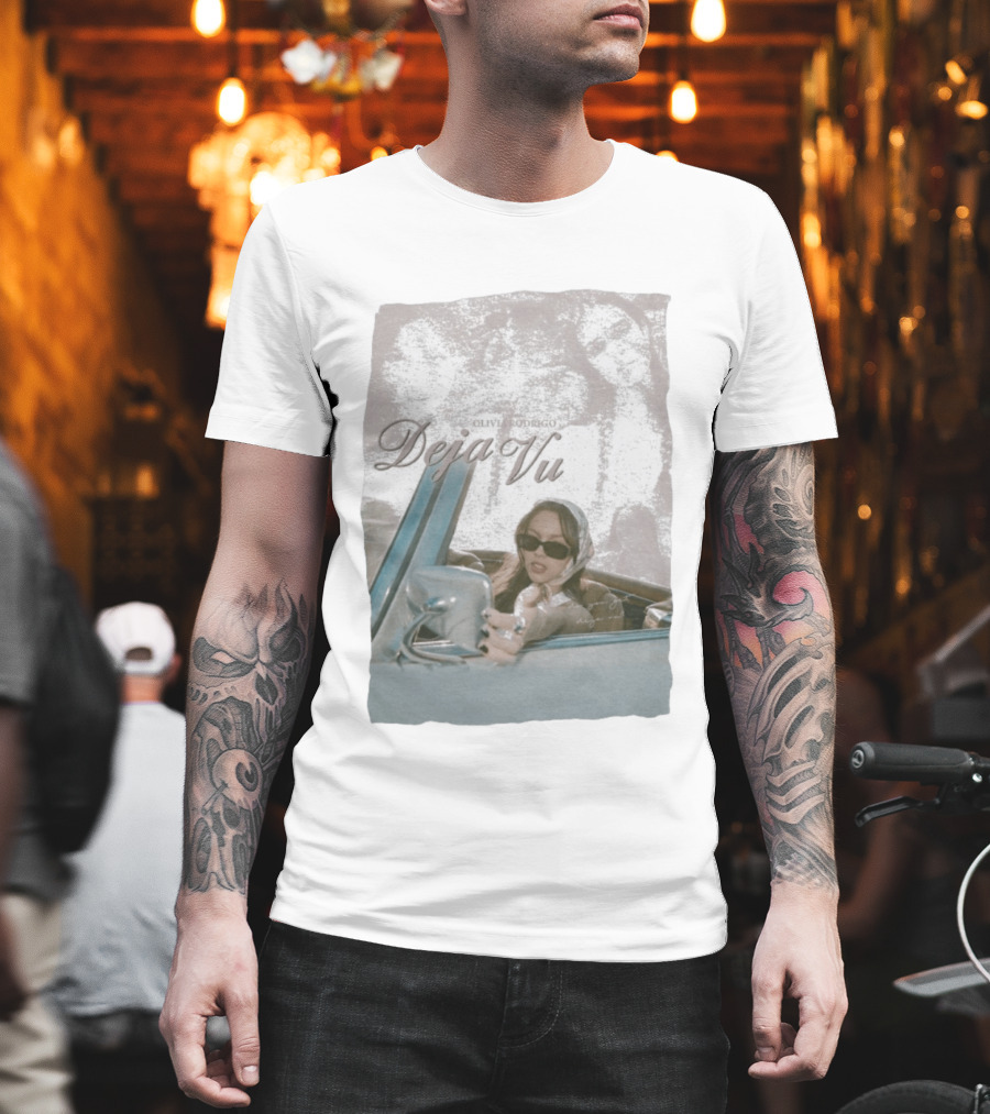 Olivia Rodrigo Deja Vu Vintage Car Photo and Elegant T-Shirt