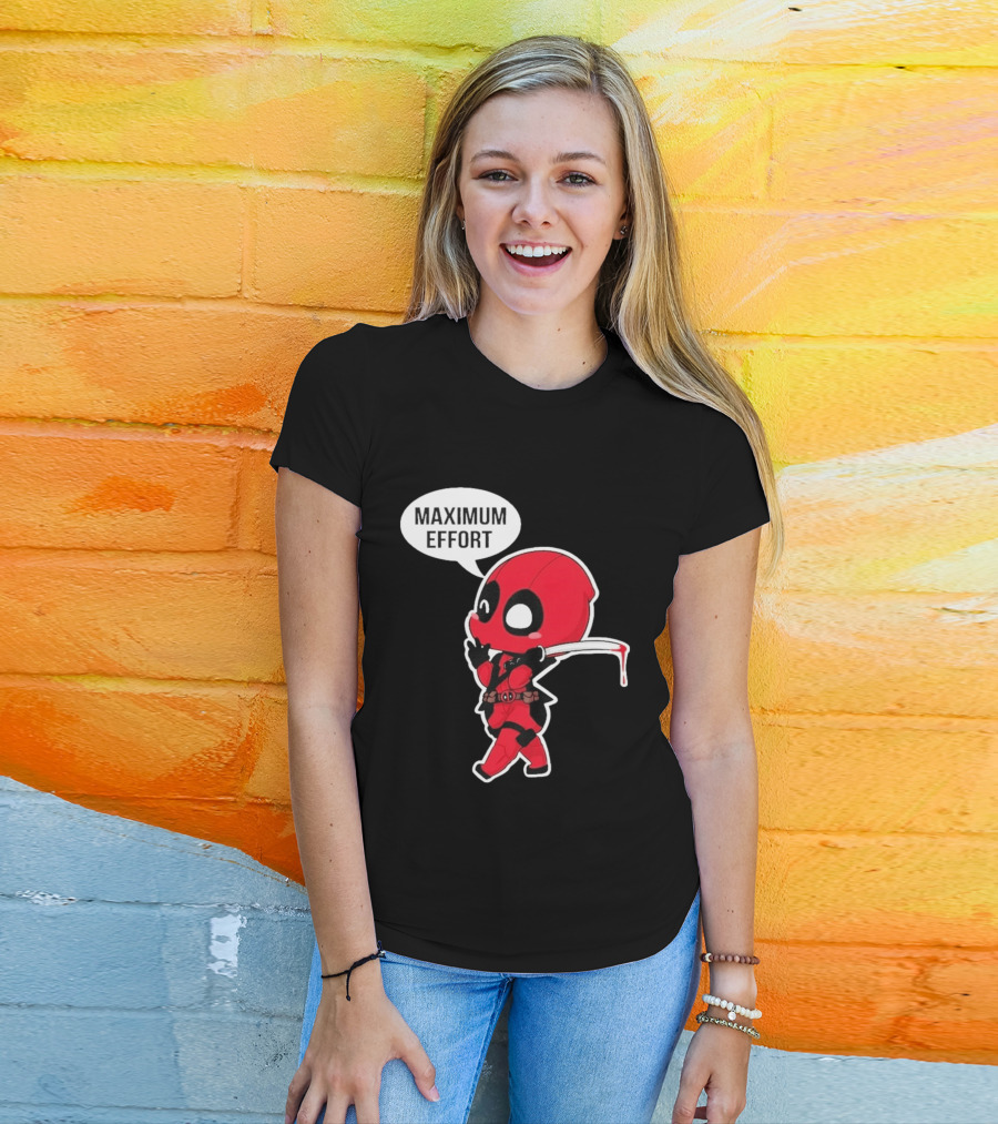 Deadpool Chibi Costume Maximum Effort Speech Bubble T-Shirt