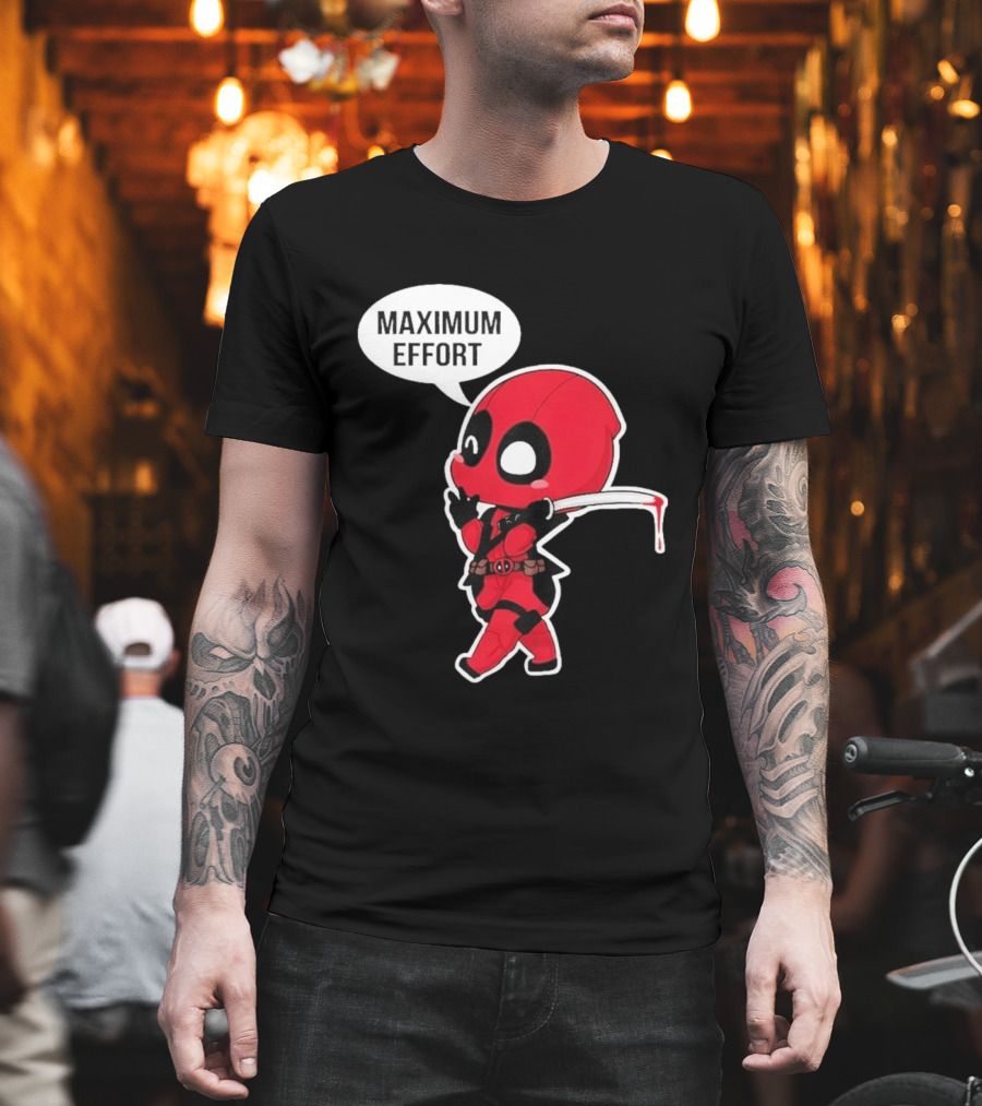 Deadpool Chibi Costume Maximum Effort Speech Bubble T-Shirt