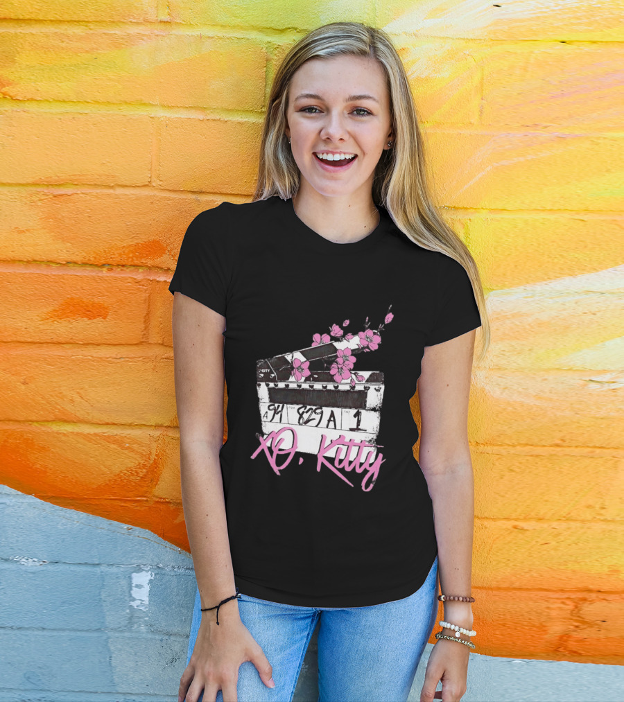 XO Kitty Film Clapperboard With Pink Flowers T-Shirt