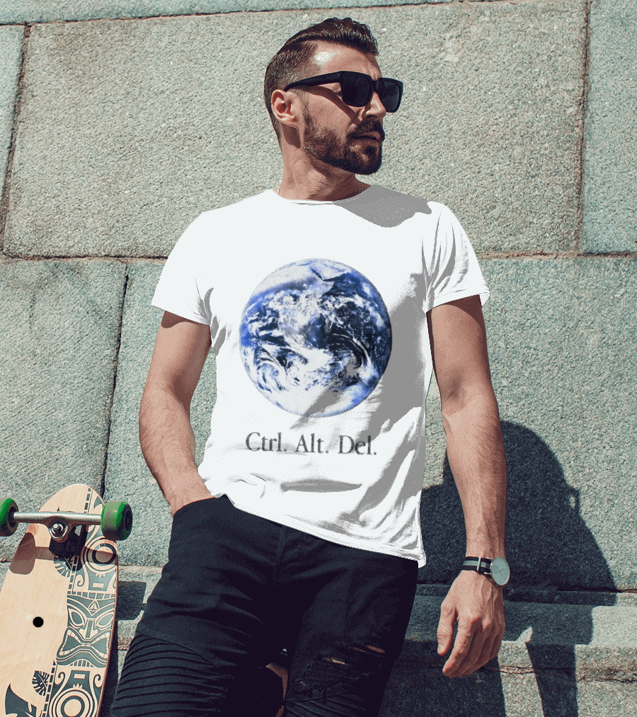 Earth Ctrl Alt Del Retro Computing Humor T-Shirt
