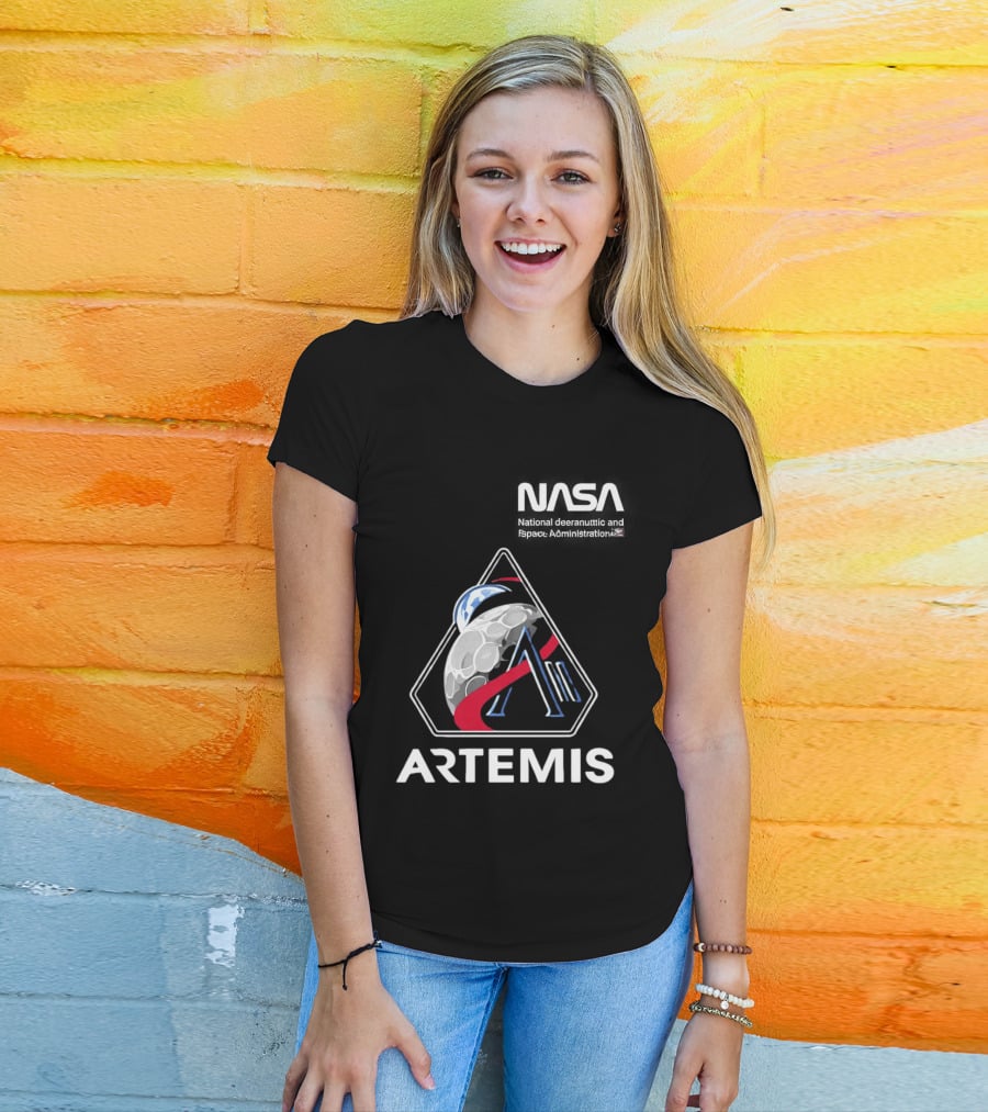 NASA Artemis 2 Mission Moon Exploration T-Shirt