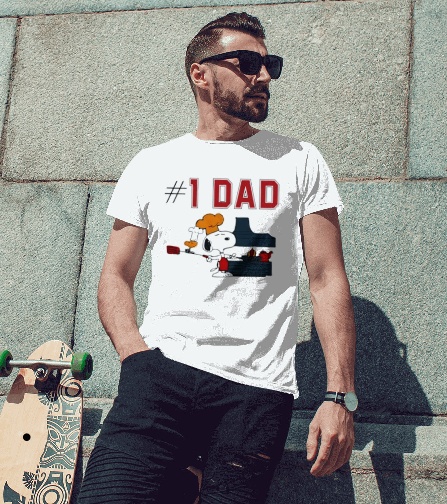 Snoopy #1 Dad BBQ Chef Cooking Grilling Peanuts Comic Strip T-Shirt