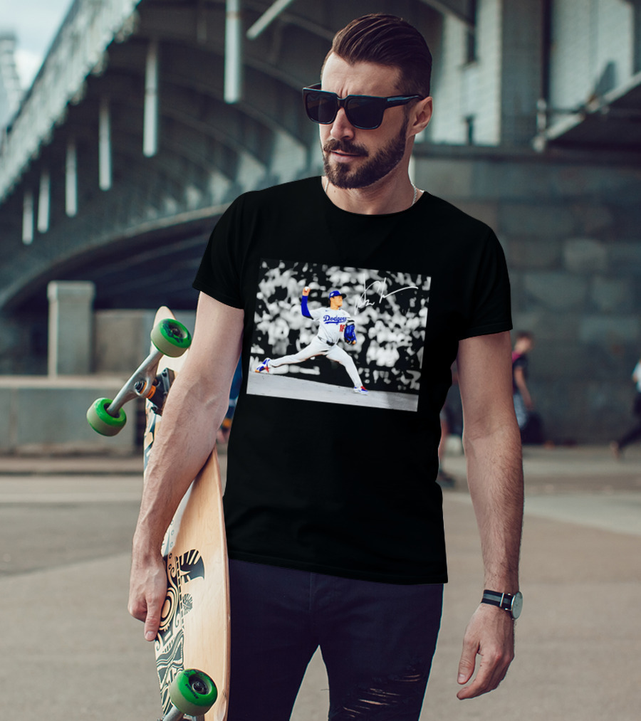 Yoshinobu Yamamoto Dodgers Pitching Action Los Angeles 2026 T-Shirt