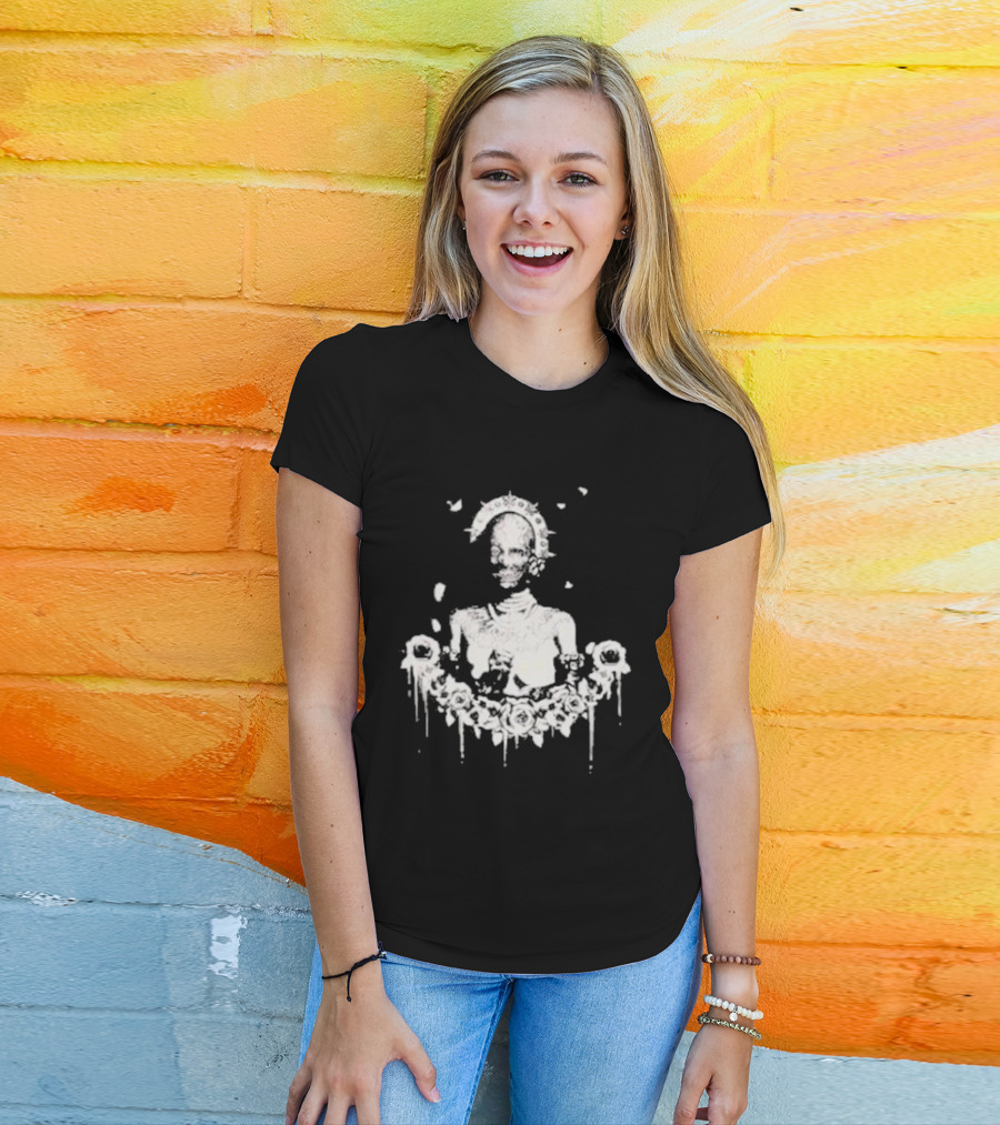 Red Barrels Games Liliya Roses And Skeletons T-Shirt