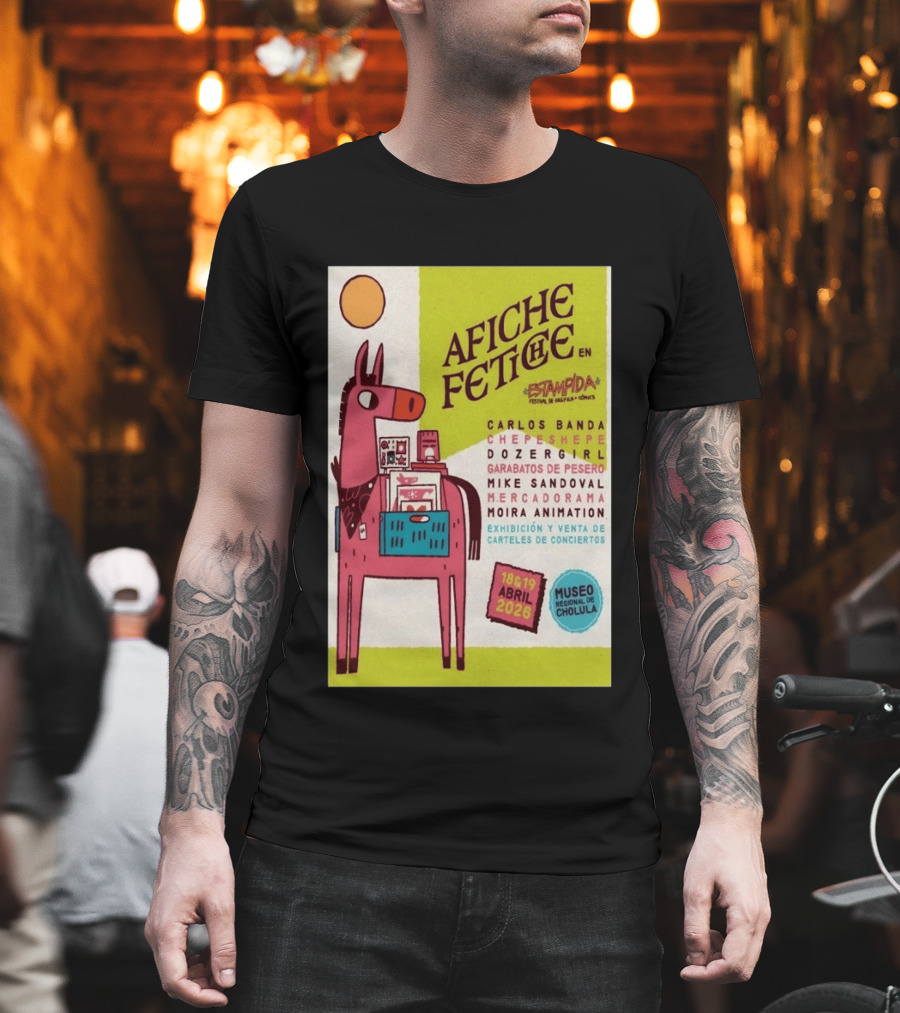 Afiche Fetiche Estampida Festival Gráfica Cómics Cholula Abril 2026 Museo Regional Exhibición Carteles Conciertos T-Shirt