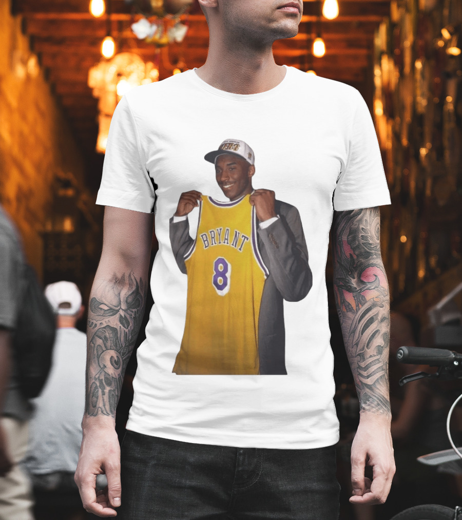 Bryant 8 Lakers Jersey Iconic Kobe Image T-Shirt