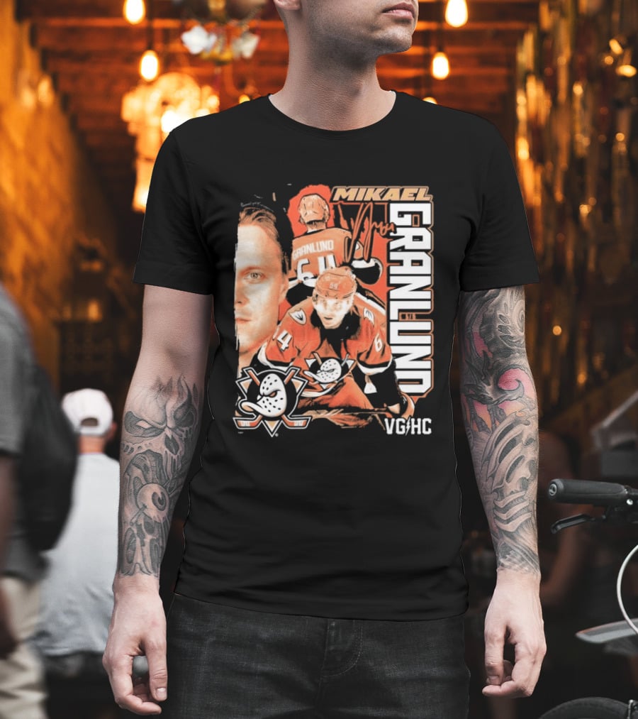 Anaheim Ducks Mikael Granlund VGHC Hockey Team Collage T-Shirt