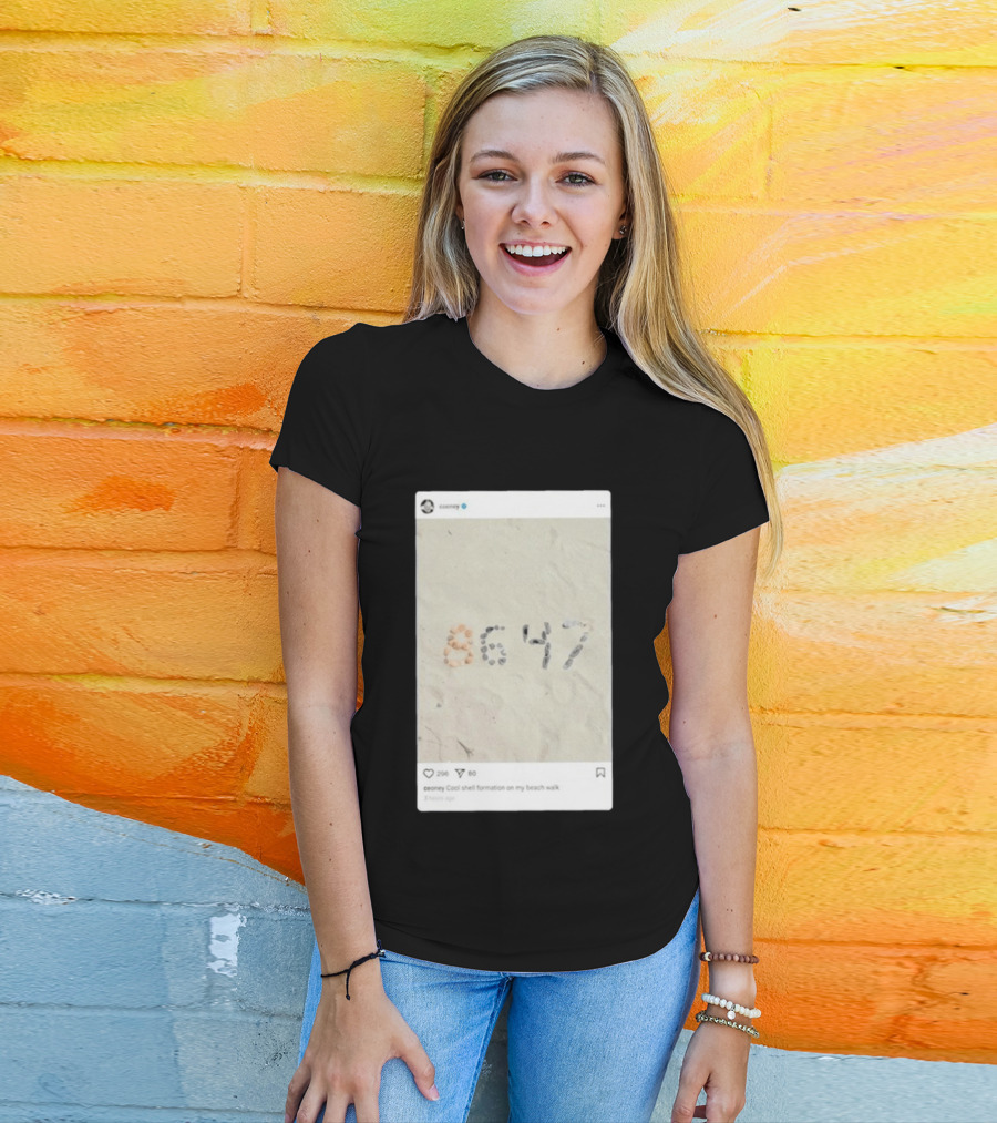 Comey Cool Shell Formation 8647 Beach Walk T-Shirt