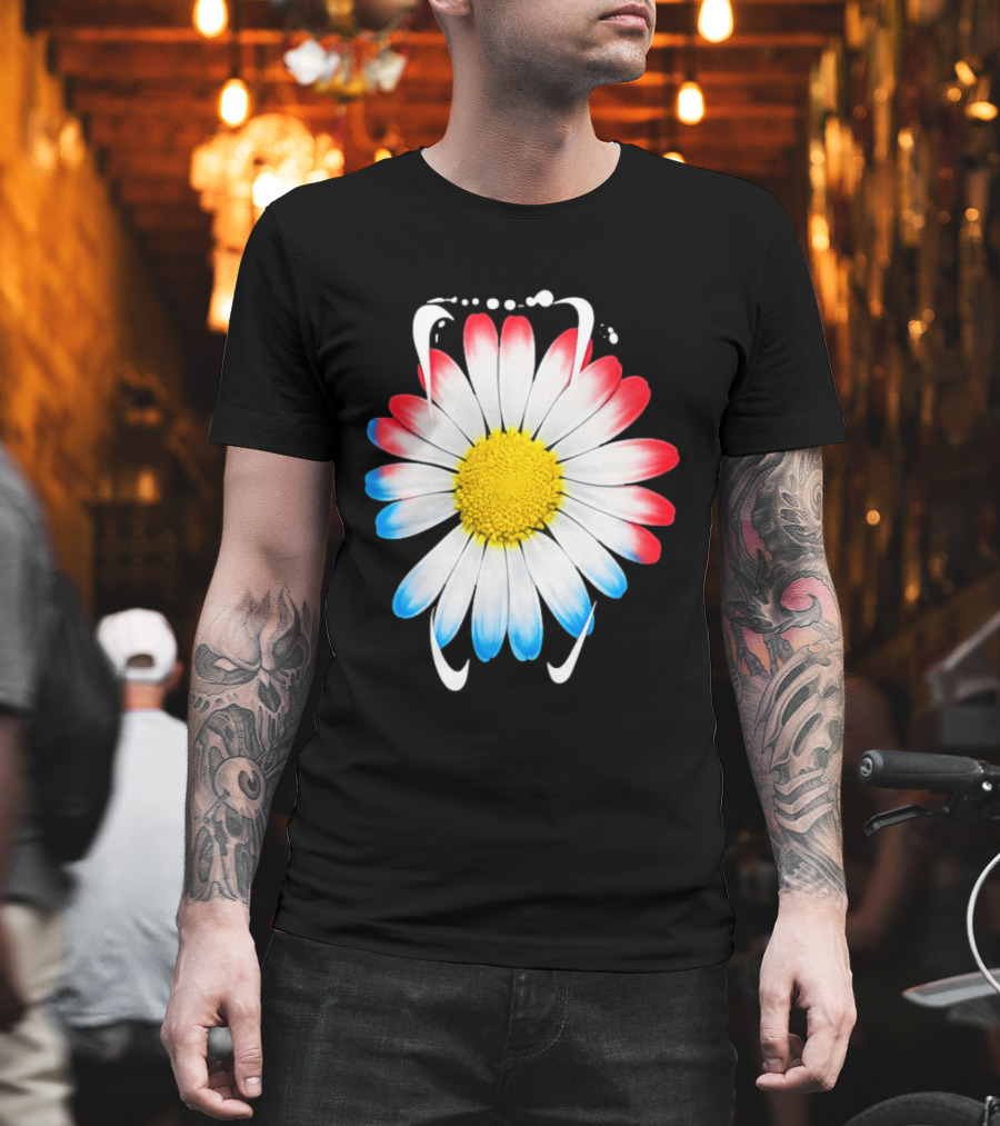 G Dragon Daisy Red Blue Petals T-Shirt