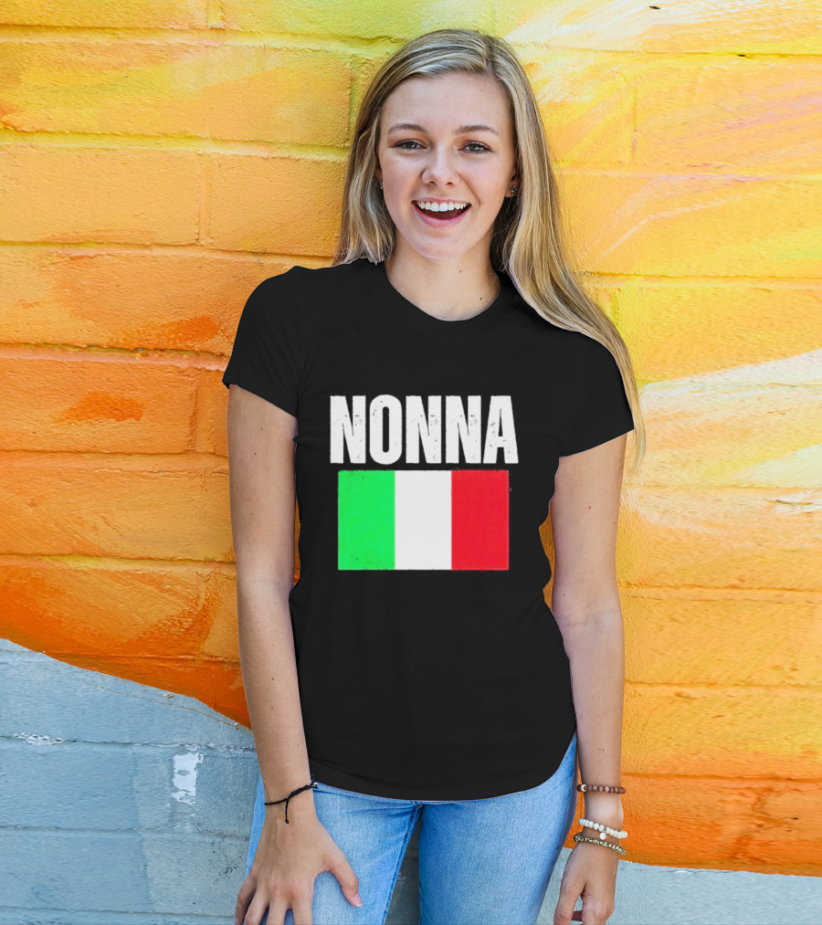 Italian Nonna Flag Pride With Italy T-Shirt