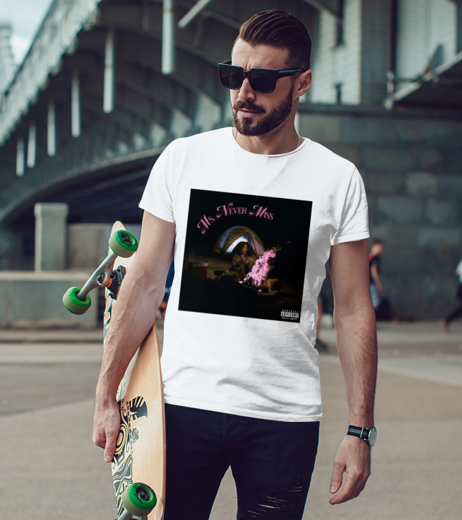 SZA Ms Never Miss Camping Single Cover T-Shirt