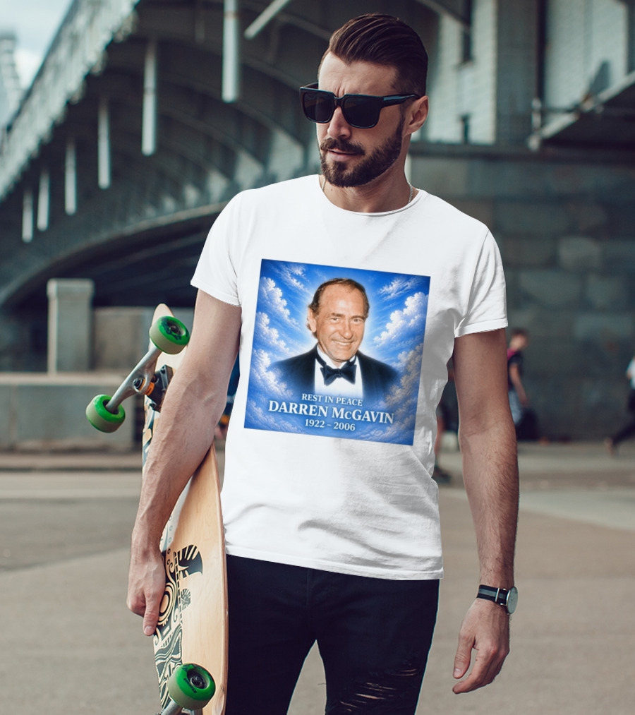 Rest In Peace Darren McGavin 1922 2006 Cloud T-Shirt