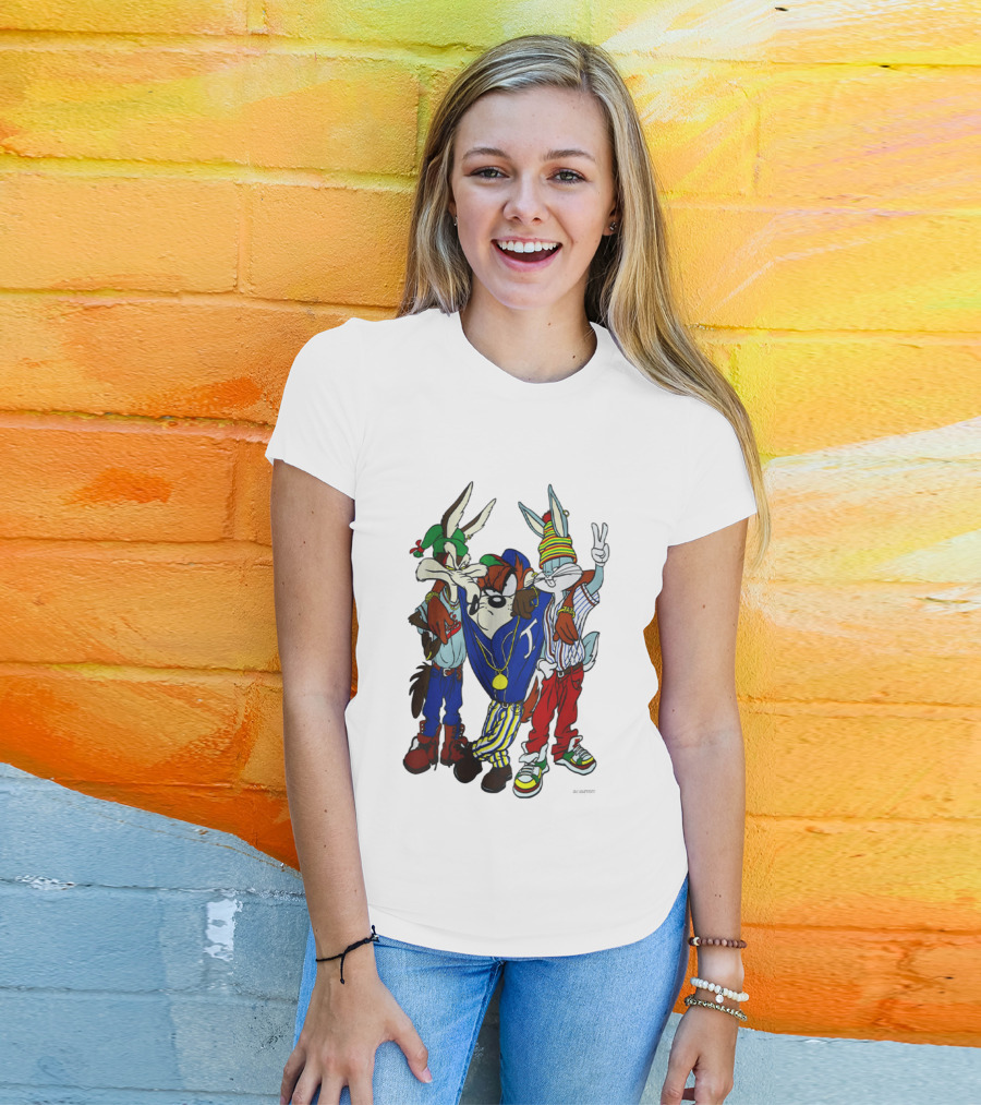 Rare Looney Tunes Hip Hop Bugs Taz Wile E Coyote Peace Sign Pose T-Shirt