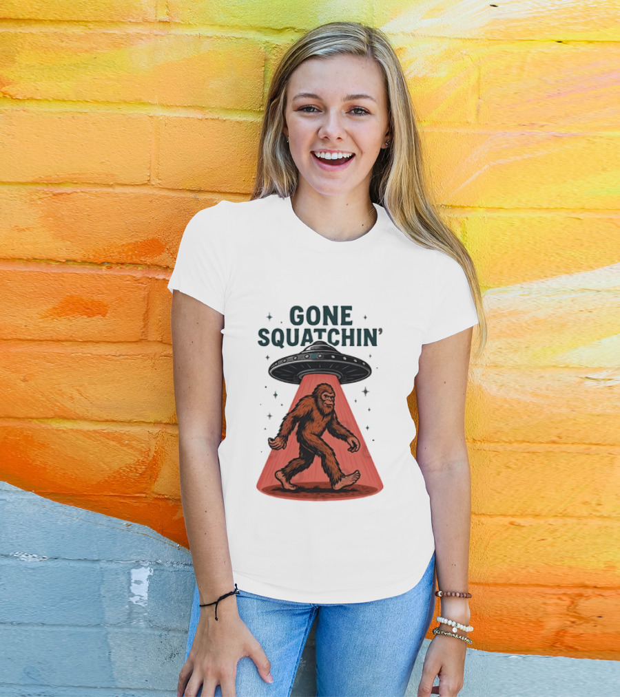 Gone Squatchin' Bigfoot Sasquatch UFO Abduction Beam T-Shirt