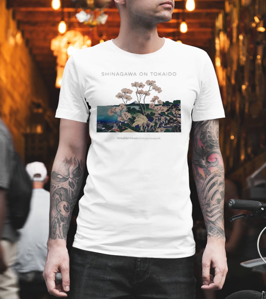 Shinagawa On Tokaido Katsushika Hokusai Cherry Blossoms And Travelers In Edo Period Japan T-Shirt