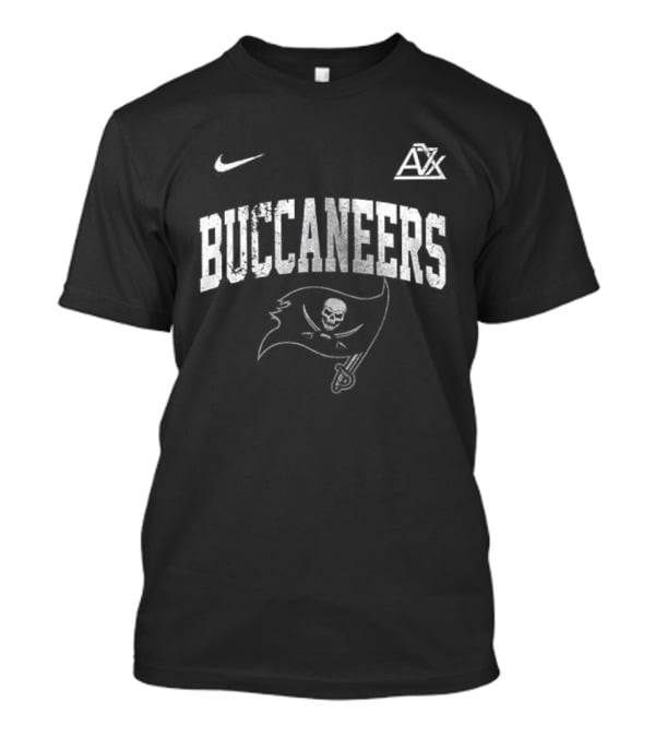 Tampa Bay Buccaneers Avenged Sevenfold Hail To The King T-Shirt