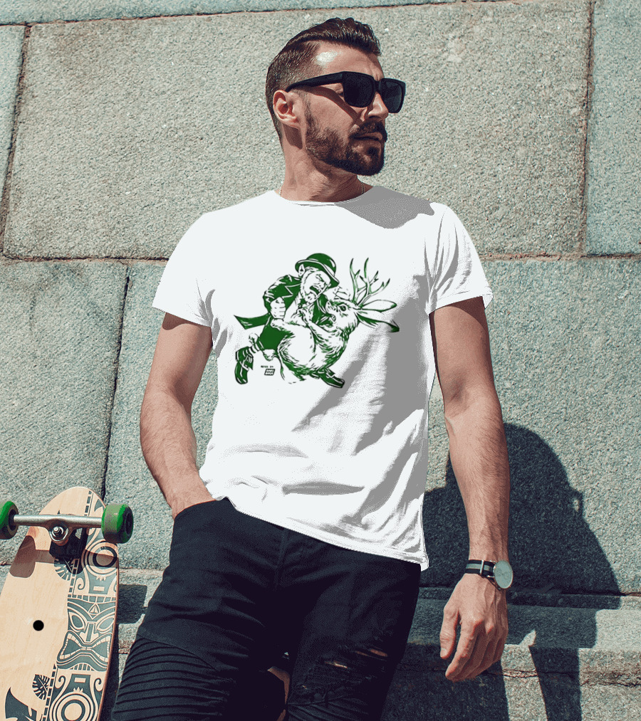 It's Always Sunny Charlie Kelly Leprechaun Versus Jackelope Iconic Character Battle T-Shirt