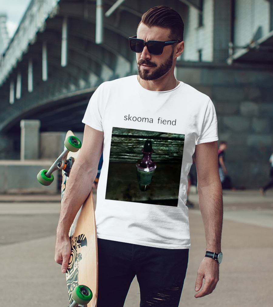 Skooma Fiend Skyrim Potion Character Reference T-Shirt