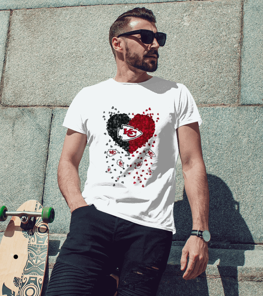 Heart KC Red Black 2026 Kansas City Chiefs Football T-Shirt