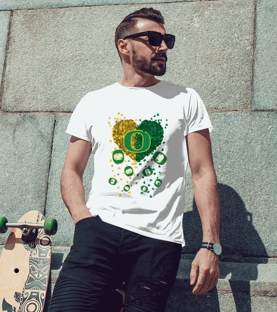 Oregon Ducks Football Heart 2026 T-Shirt