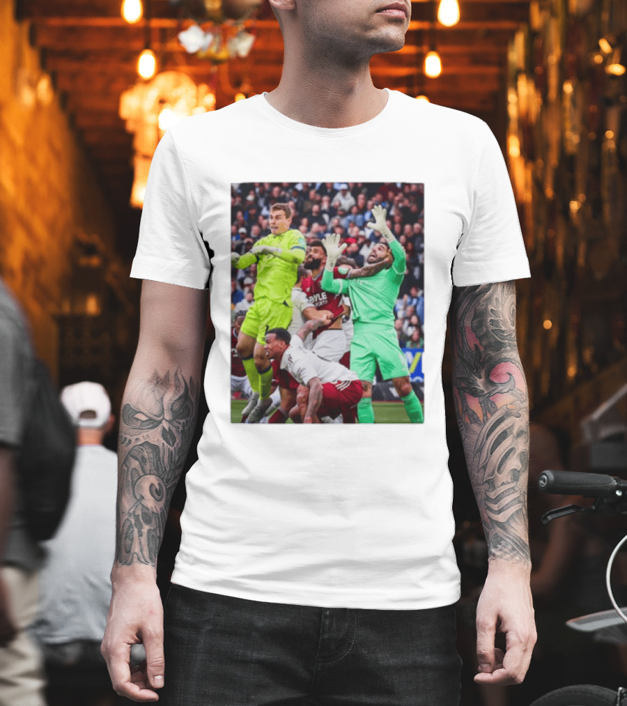 Pablo Fouled David Raya Boyle Sports Sportswear T-Shirt