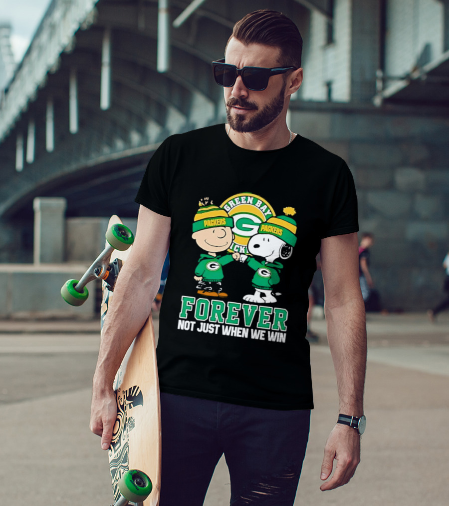 Peanuts Charlie Brown Snoopy Green Bay Packers Forever Not Just When We Win T-Shirt