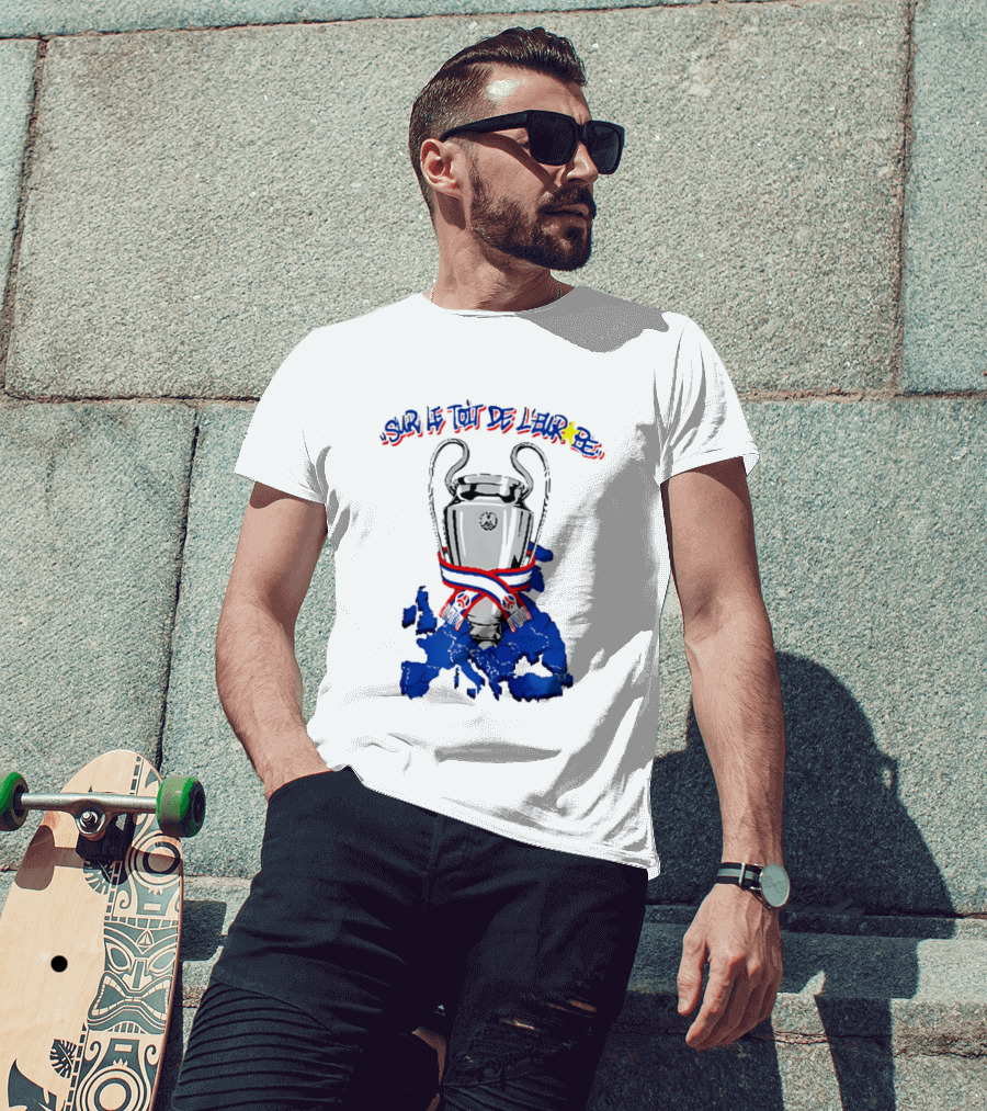Paris Saint Germain Sur Le Toit De L'Europe 2026 Trophy T-Shirt