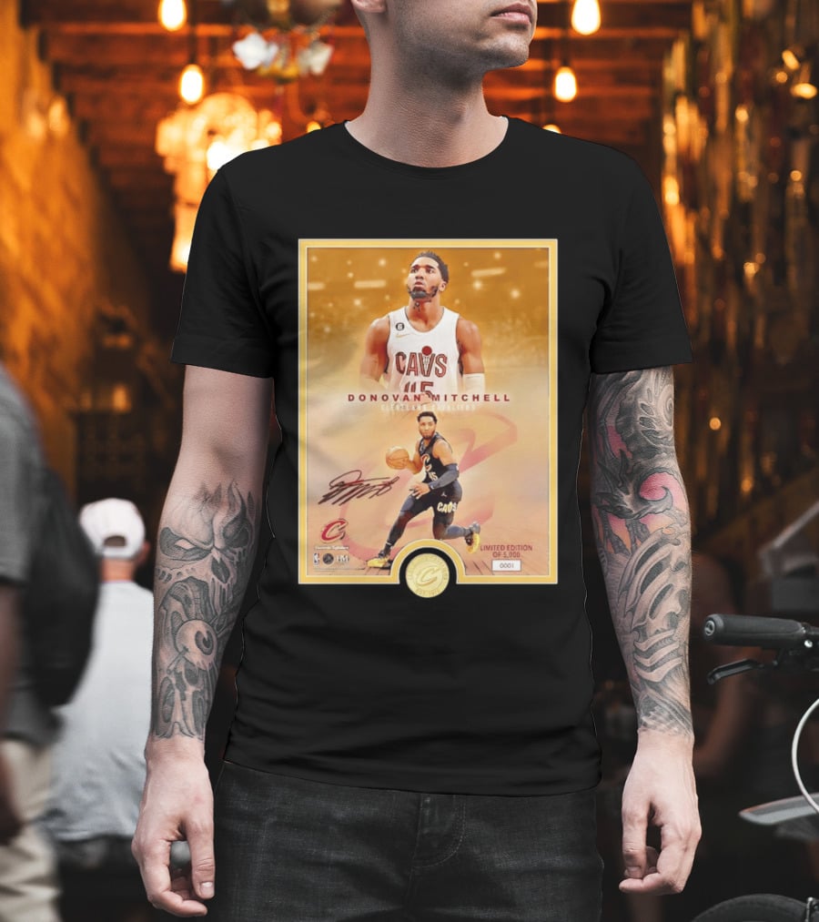Donovan Mitchell Cleveland Cavaliers Limited Edition Bronze Coin Photo Mint T-Shirt