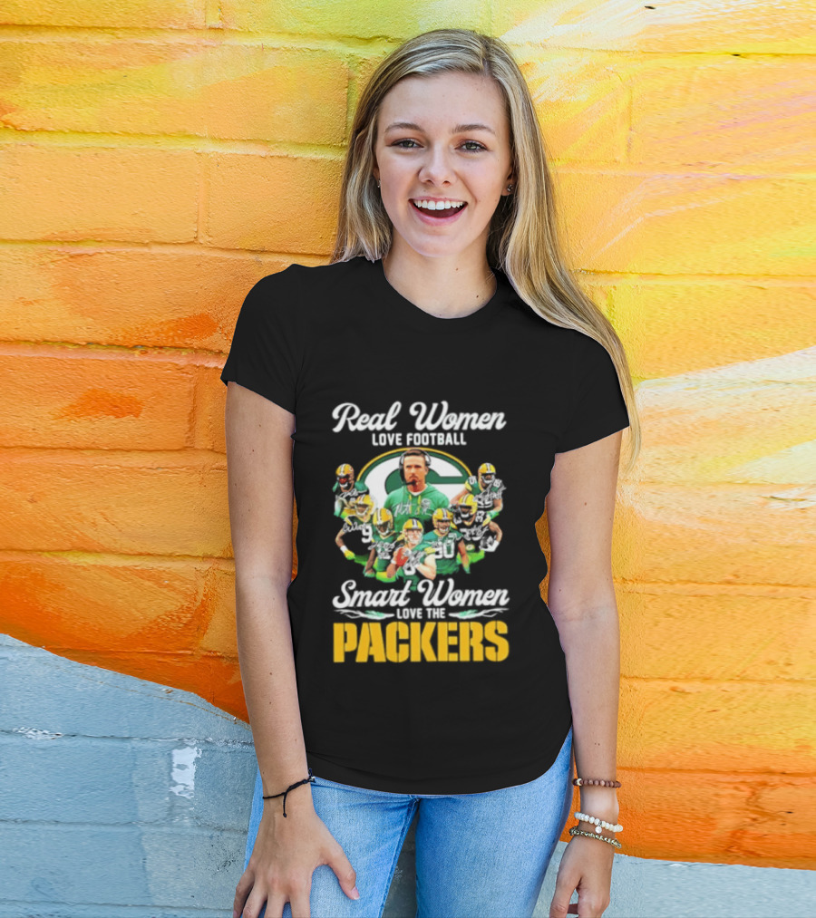Real Women Love Football Smart Women Love The Packers T-Shirt