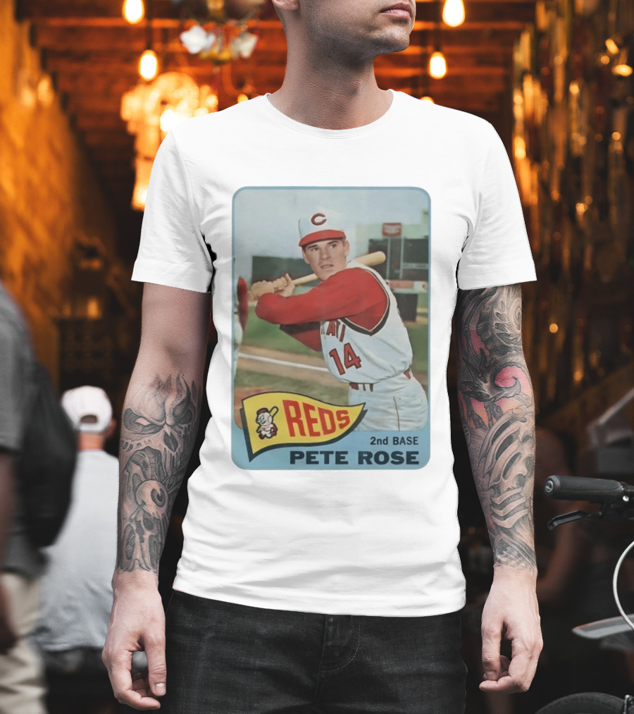 Cincinnati Reds Pete Rose 2nd Base Player Card Vintage Baseball T-Shirt