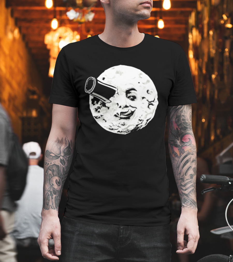 A Creamy Trip To The Moon Face Icon Rocket Classic Vintage Movie Scene T-Shirt