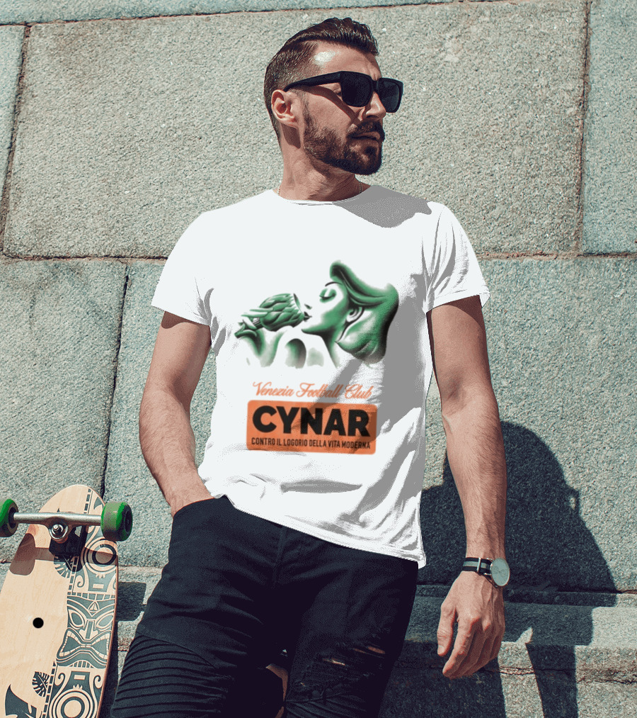 Venezia Football Club Cynar Contro Il Logorio Della Vita Moderna Artichoke Head T-Shirt