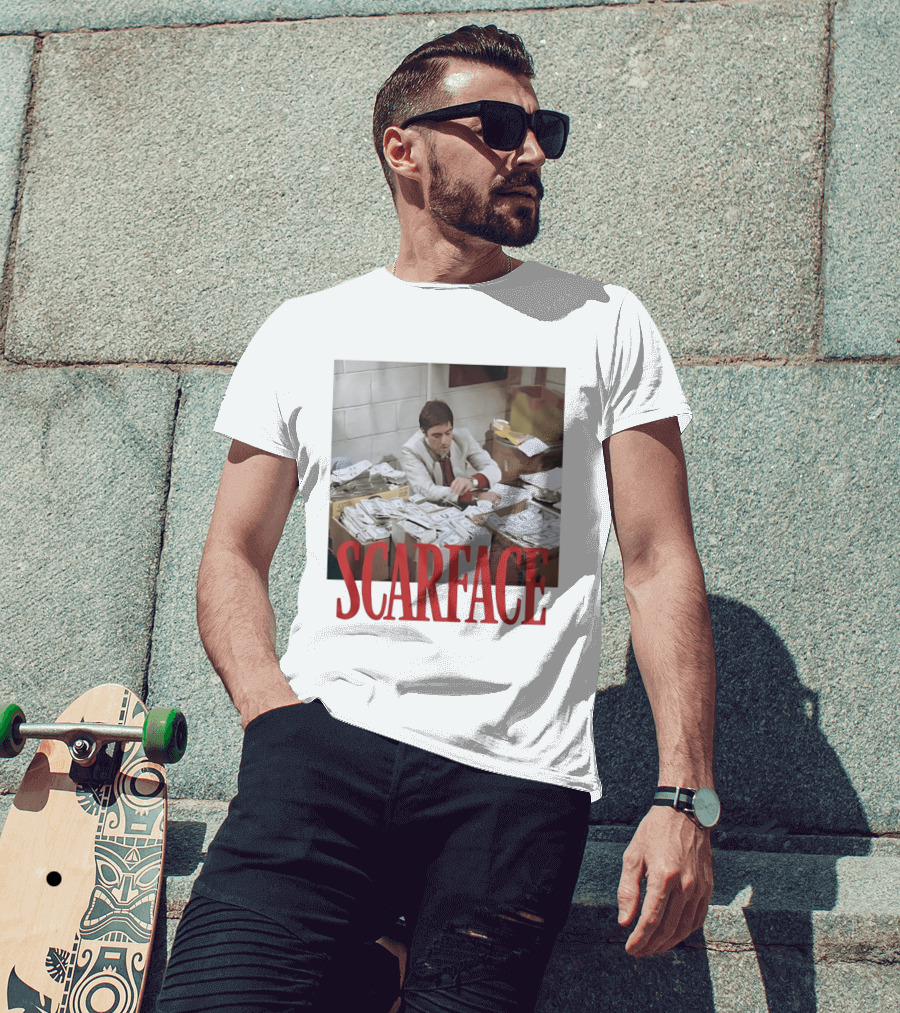 Scarface Tony Montana Al Pacino Money Scene T-Shirt