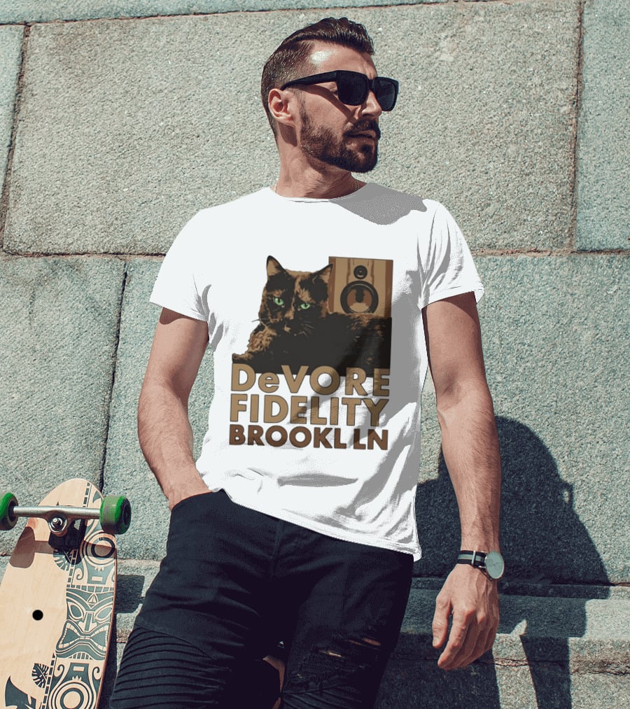 DeVore Fidelity Brooklyn LN Cat Speaker T-Shirt