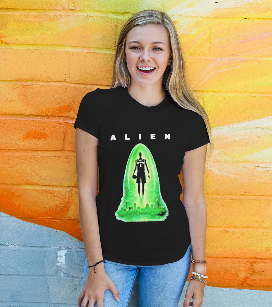Alien Wemby San Antonio Alien Basketball Cityscape T-Shirt