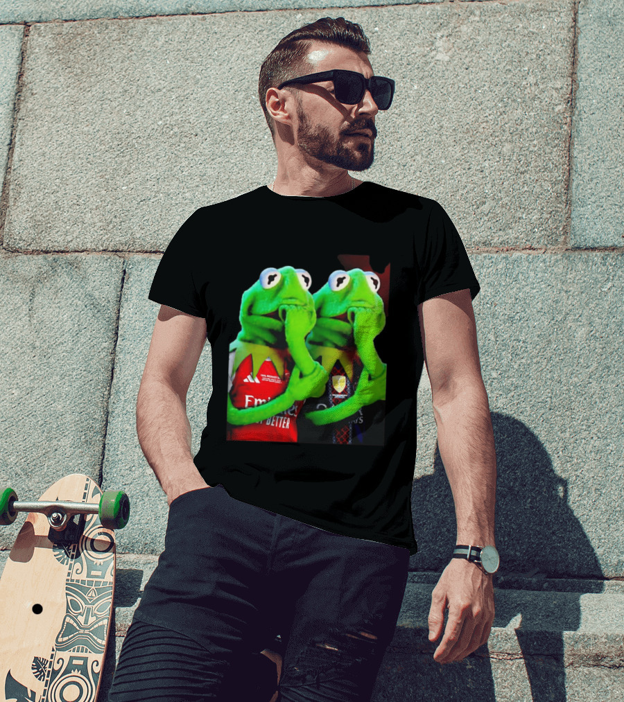 Kermit The Frog Thinking Arsenal Paris Saint Germain Final Budapest Emirates Groupama 2023 T-Shirt