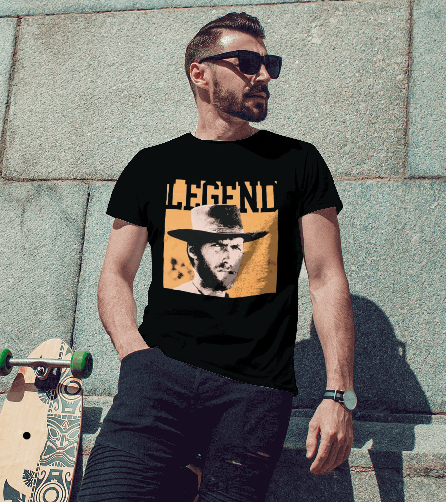 Legend Clint Eastwood Smoking Cigar Classic Western T-Shirt