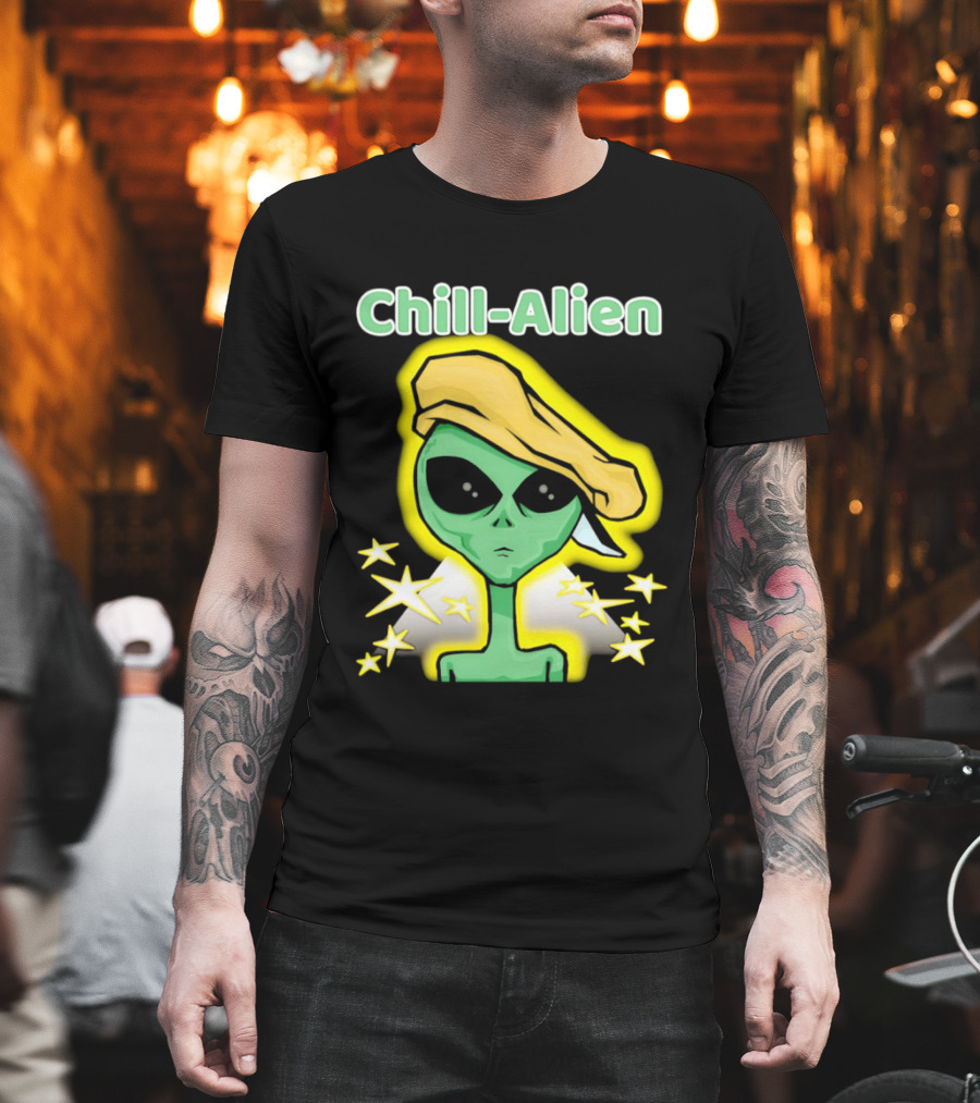 Chill Alien Beret Hat Stars Glow T-Shirt