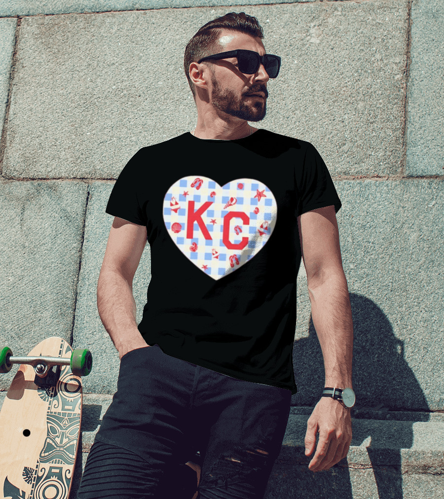 KC Heart Summertime Oatmeal Checkered Seashells And Starfish T-Shirt