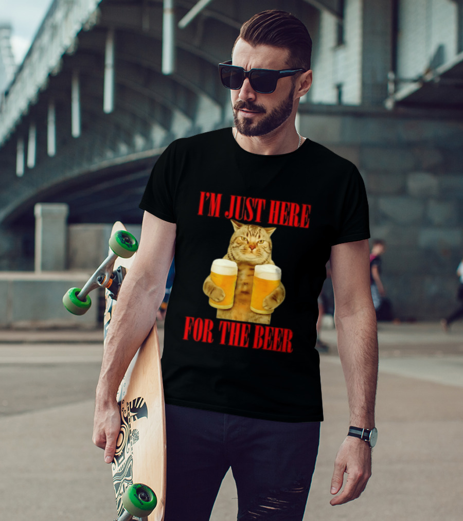 I'm Just Here For The Beer Cat Meme Funny Feline Drinking Humor T-Shirt