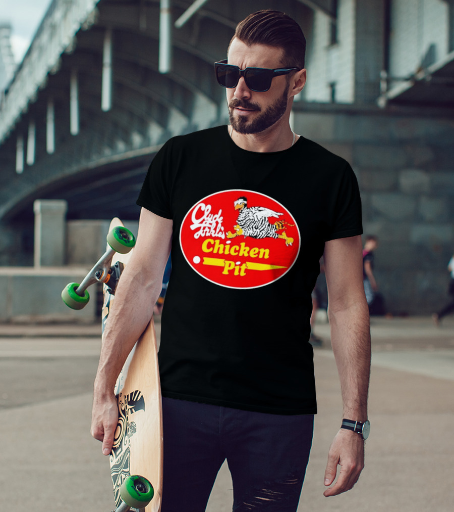 Clyde Torkel's Chicken Pit Stroker Ace Racing Theme Retro 1983 T-Shirt