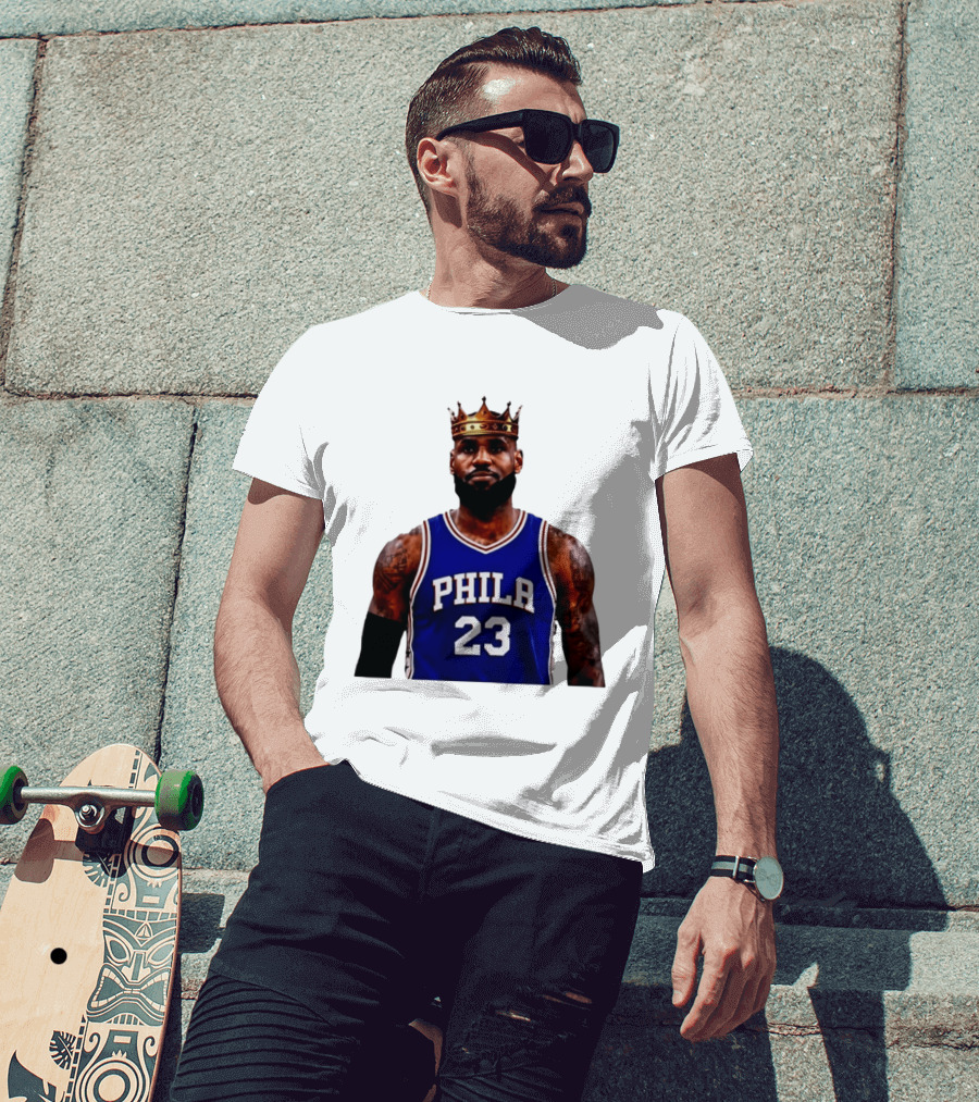 Lebron James 23 Phila Basketball King With Crown T-Shirt