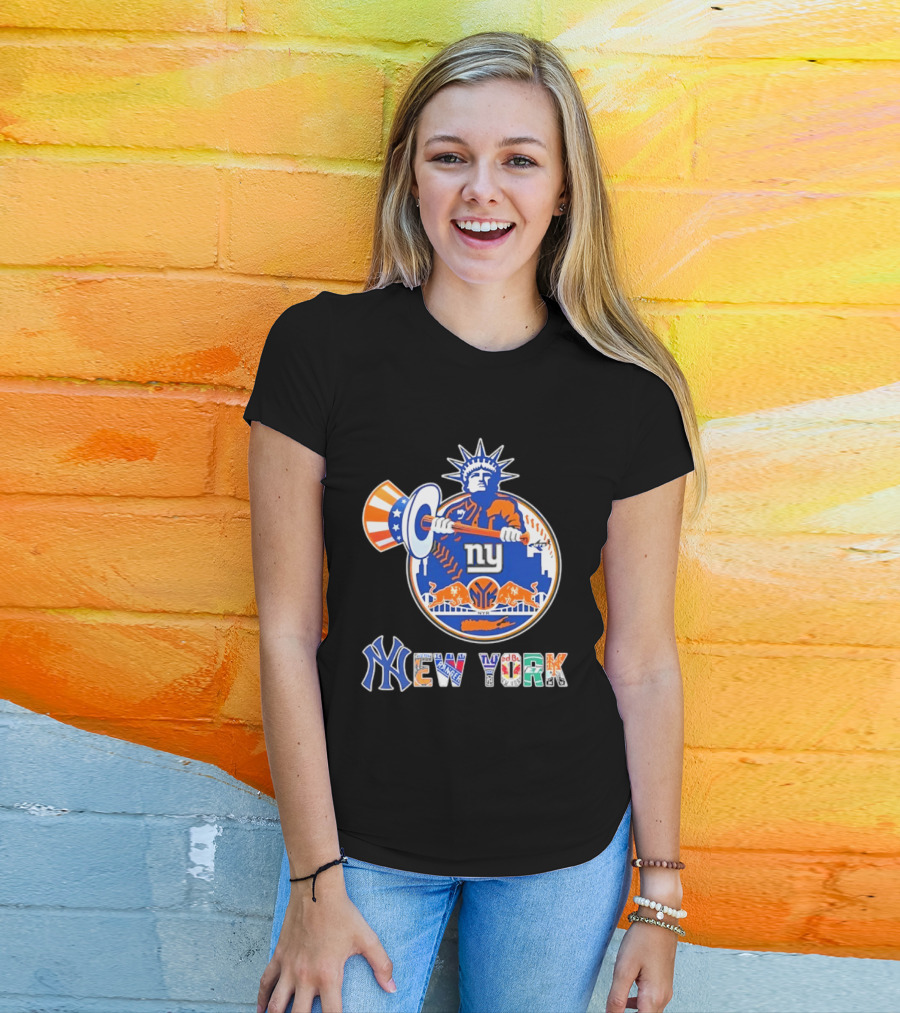 New York Liberty Skyline Sports Teams Knicks Mets Yankees T-Shirt