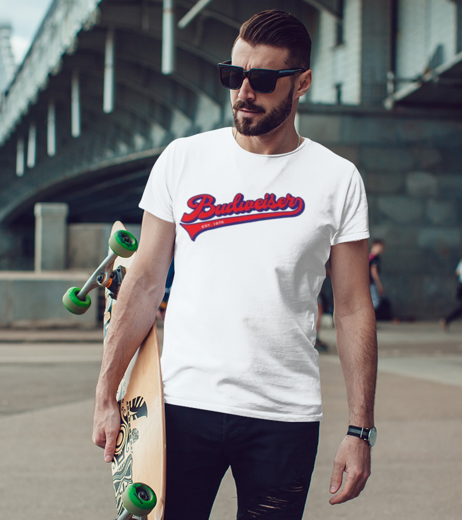 Budweiser Baseball Script Logo Retro Style Beer Shop T-Shirt