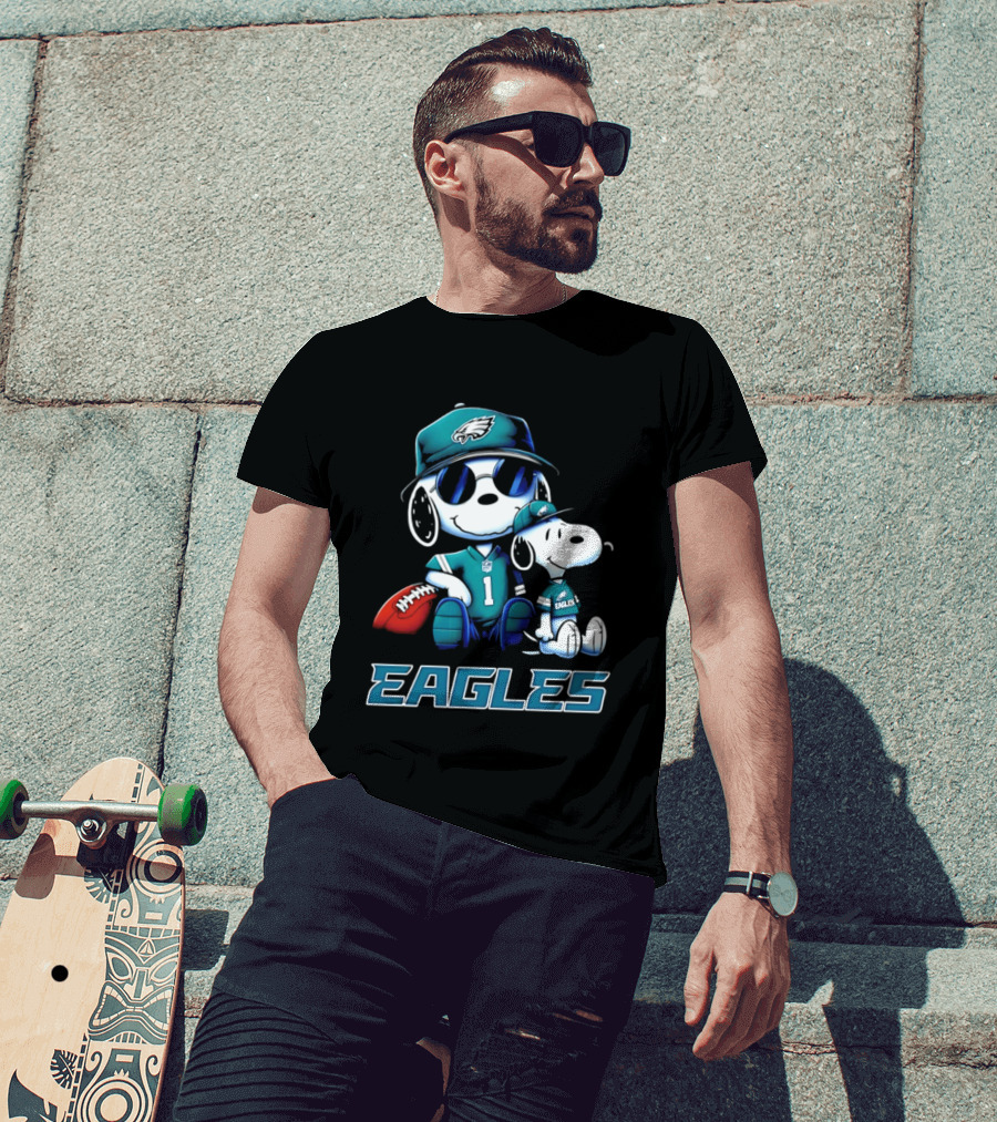 Snoopy Eagles Philadelphia Football 2026 T-Shirt
